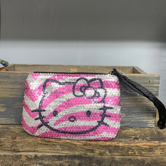 Hello Kitty Handbags - NWOT Hello Kitty Wristlet